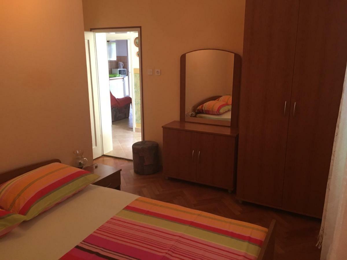 Apartments Ankica Kampor Εξωτερικό φωτογραφία